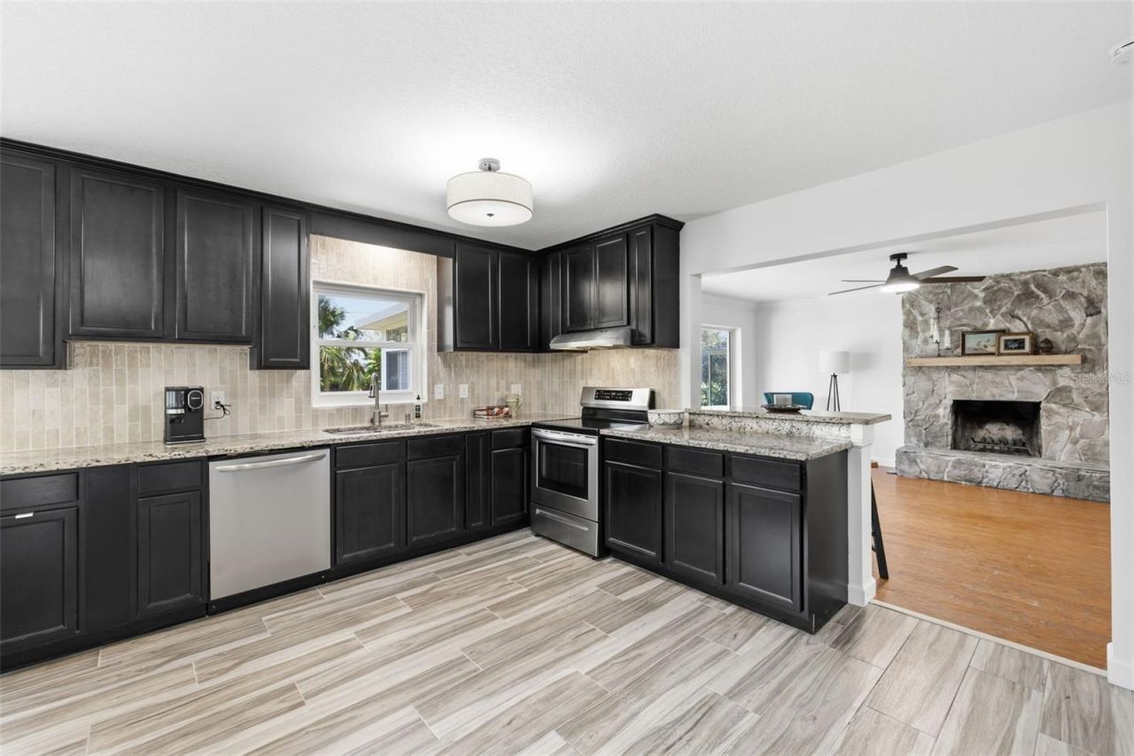331 Sunnyside Road , Temple Terrace, FL 33617 Photo