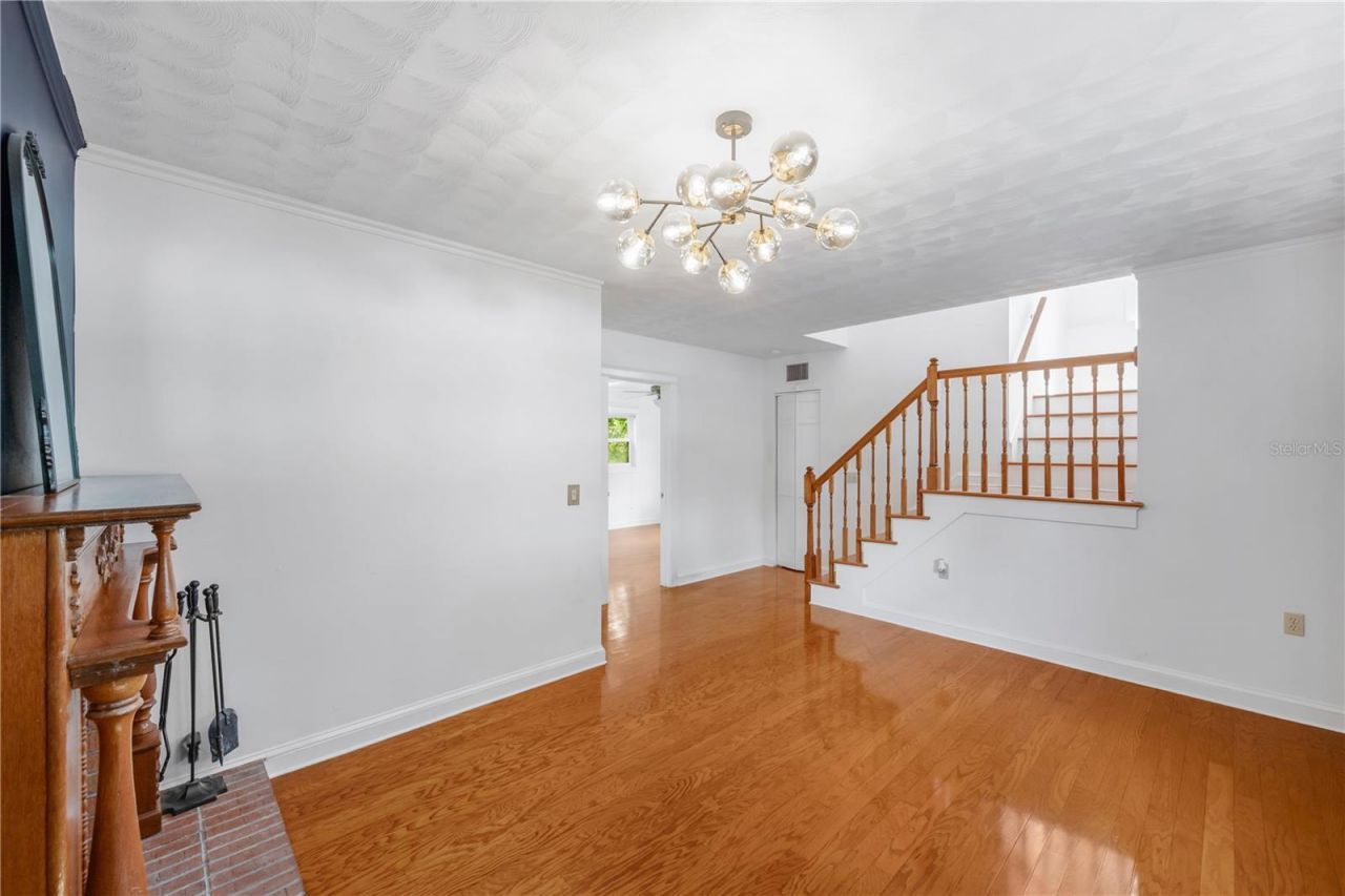1708 Woodbine Drive , Brandon, FL 33510 Photo