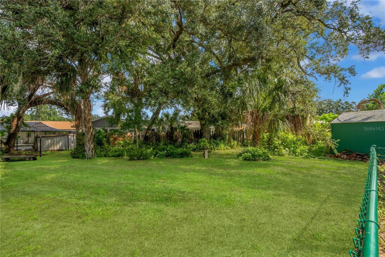 1708 Woodbine Drive , Brandon, FL 33510 Photo