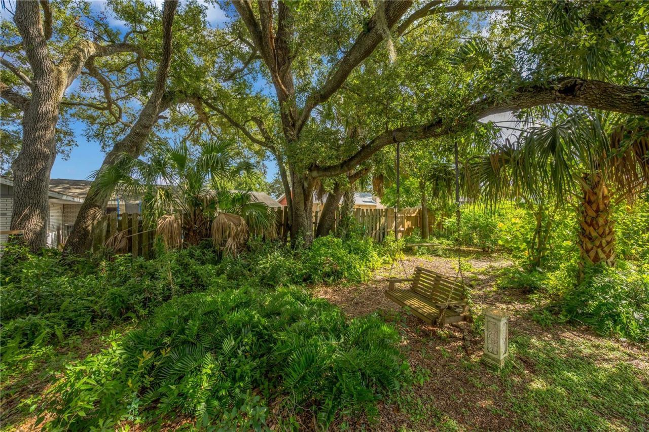 1708 Woodbine Drive , Brandon, FL 33510 Photo