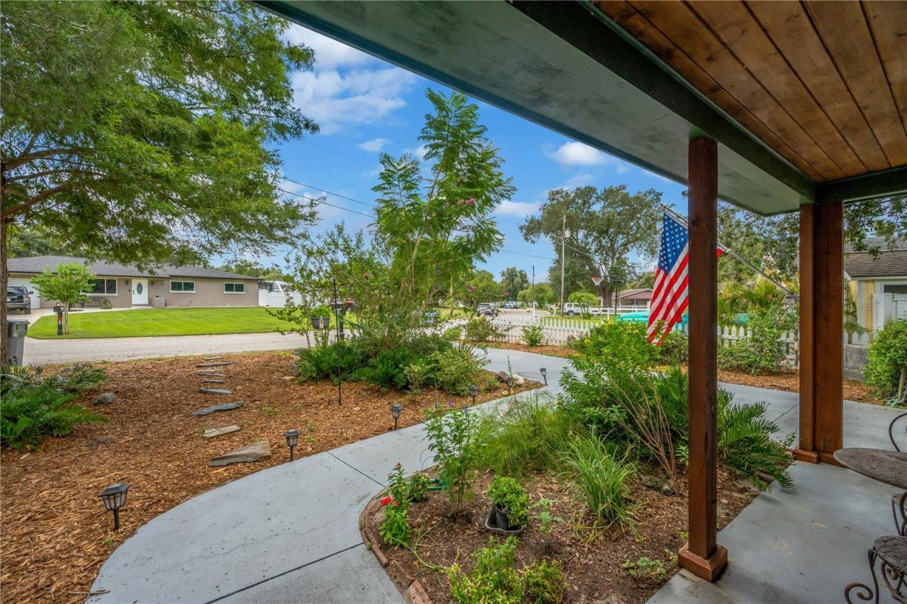 1708 Woodbine Drive , Brandon, FL 33510 Photo