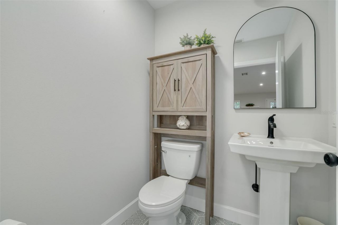 511 25th Avenue N, Saint Petersburg, FL 33704 Photo