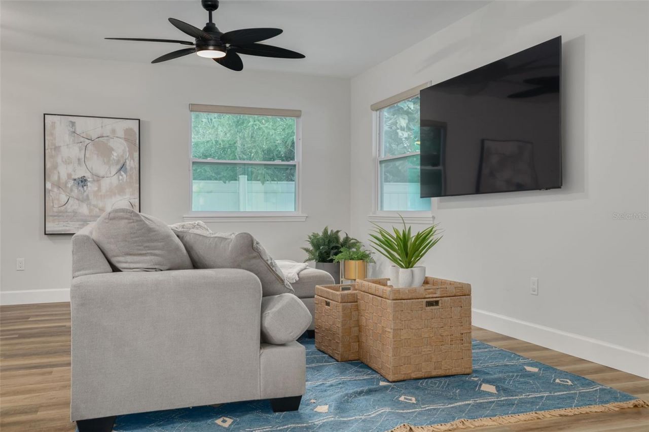 511 25th Avenue N, Saint Petersburg, FL 33704 Photo