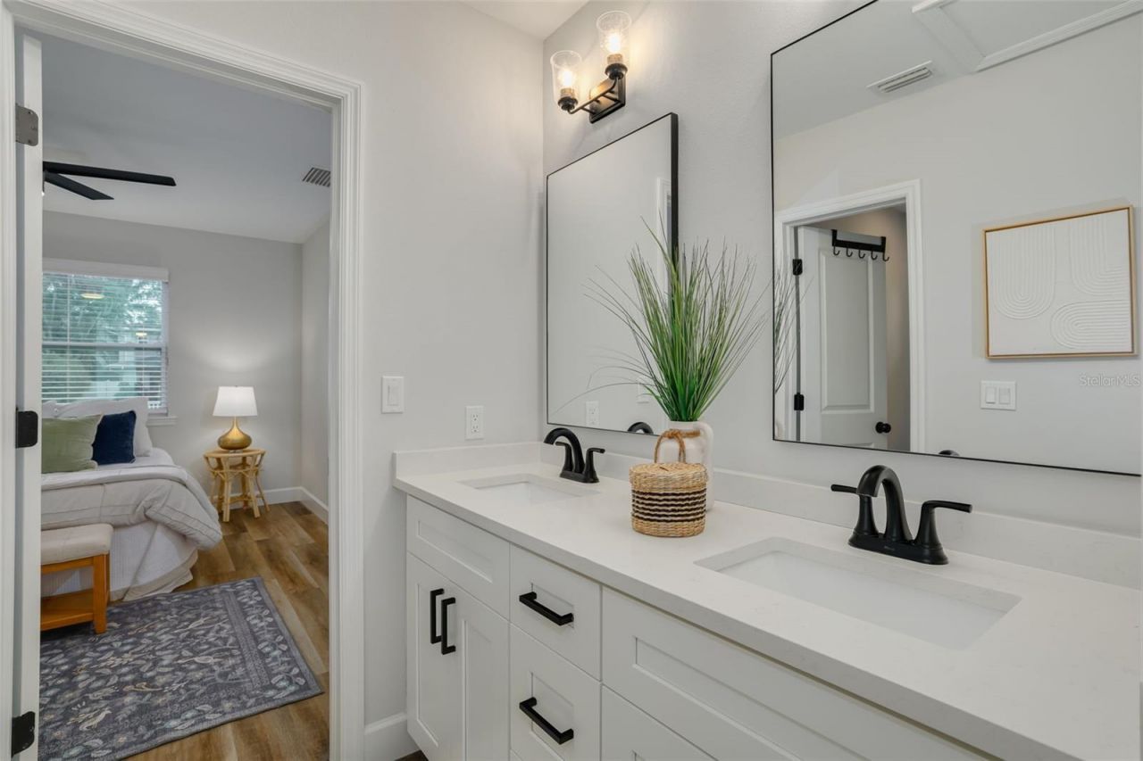 511 25th Avenue N, Saint Petersburg, FL 33704 Photo