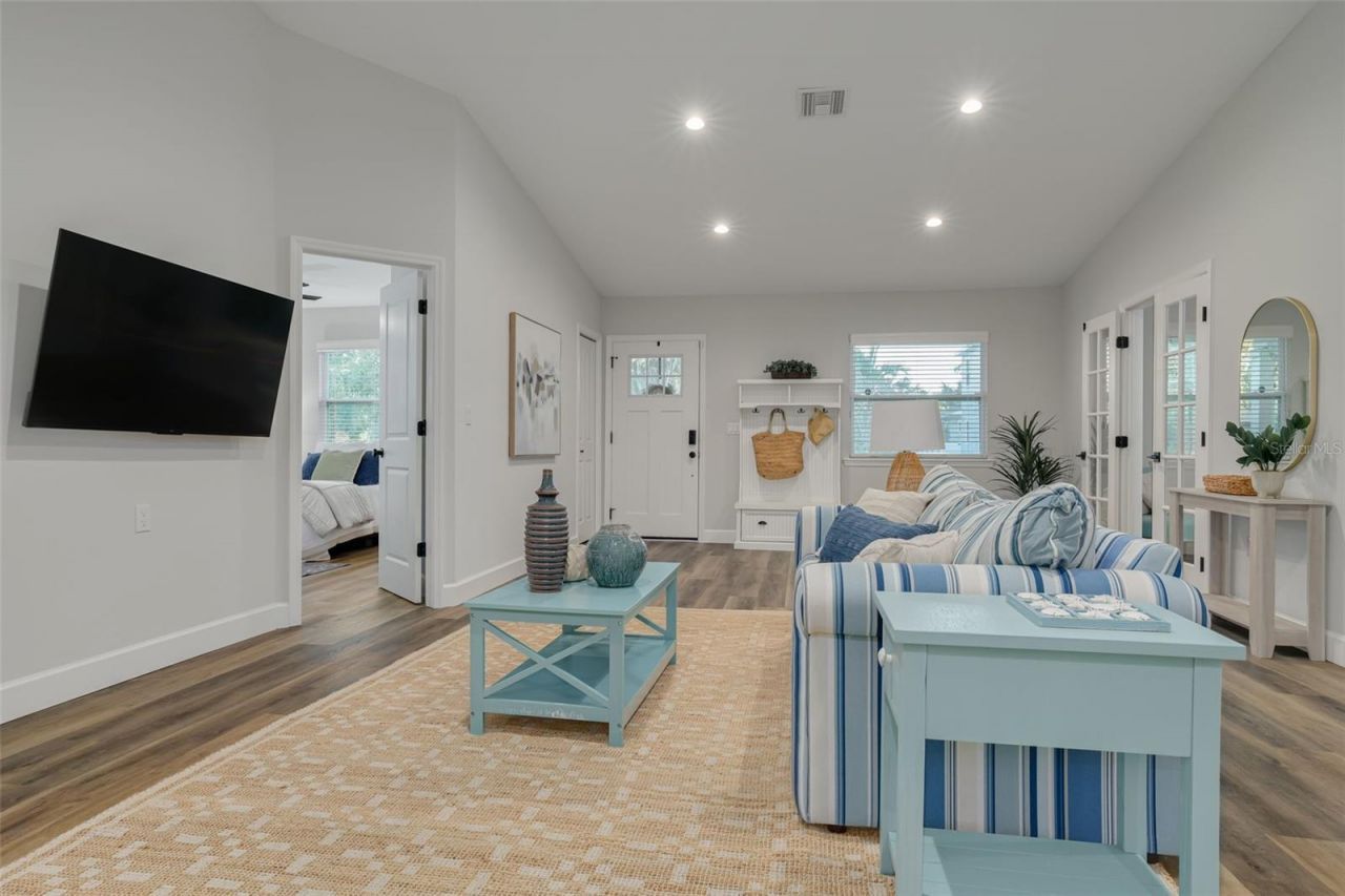 511 25th Avenue N, Saint Petersburg, FL 33704 Photo