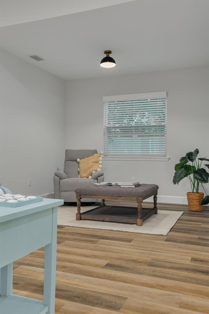 511 25th Avenue N, Saint Petersburg, FL 33704 Photo