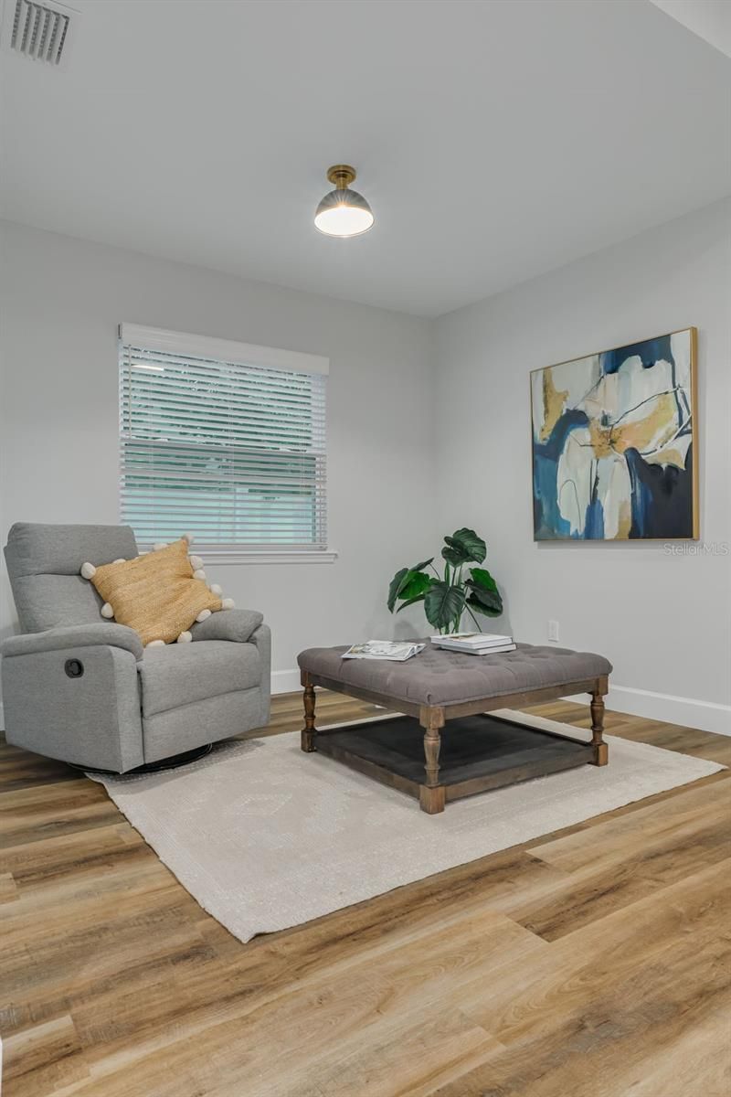 511 25th Avenue N, Saint Petersburg, FL 33704 Photo