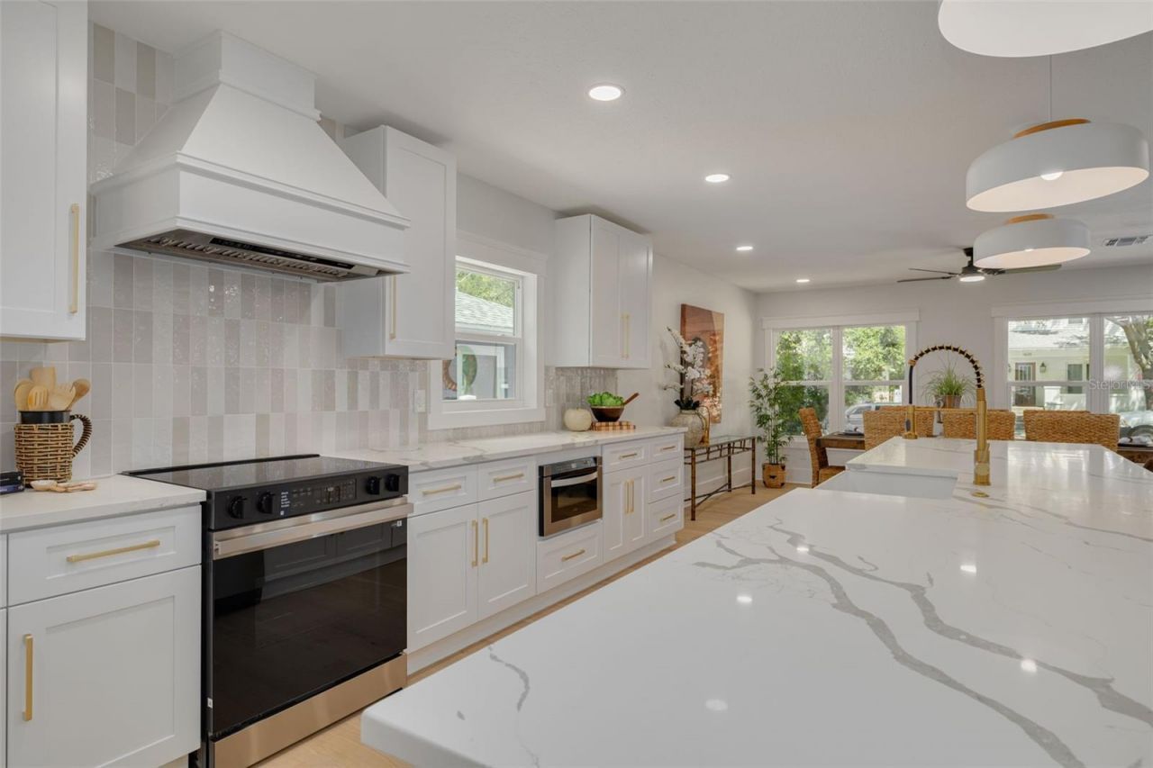 1426 15th Street N, Saint Petersburg, FL 33704 Photo