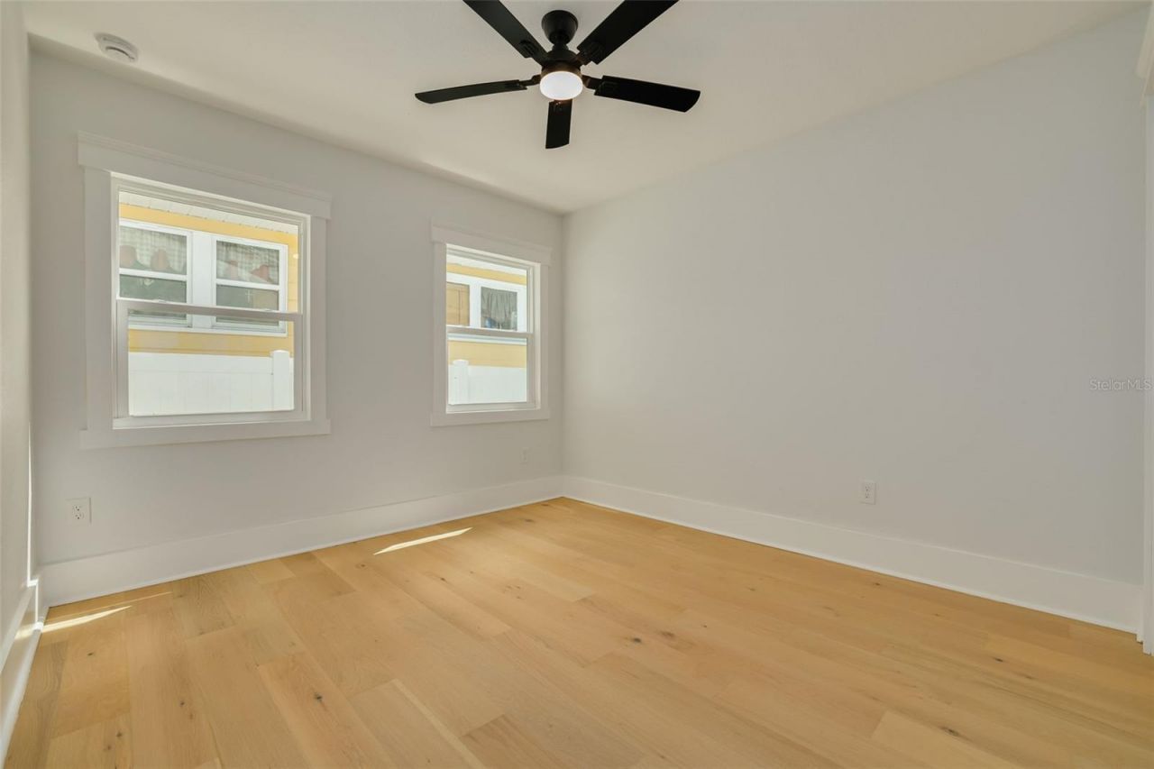 1426 15th Street N, Saint Petersburg, FL 33704 Photo