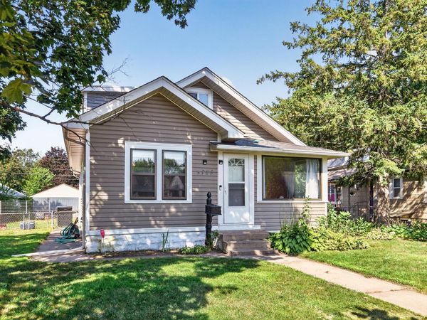 4723 Fremont Avenue N, Minneapolis, MN 55430