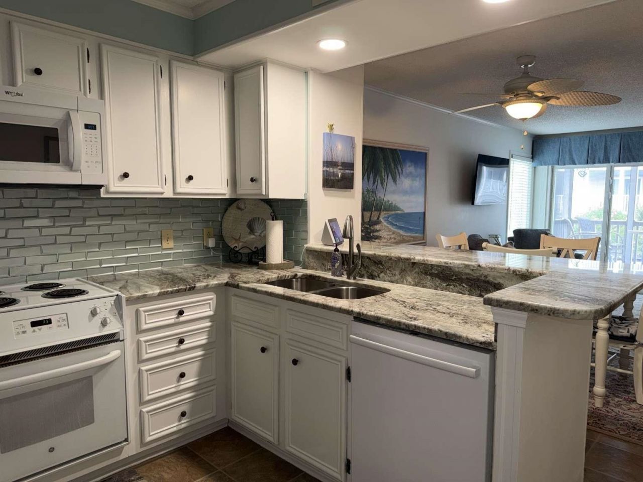 9570 Shore Dr. Photo 12