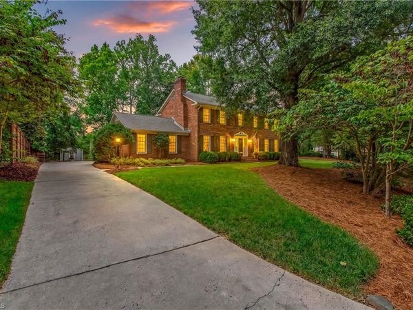 1236 Sturbridge Avenue, High Point, NC 27262