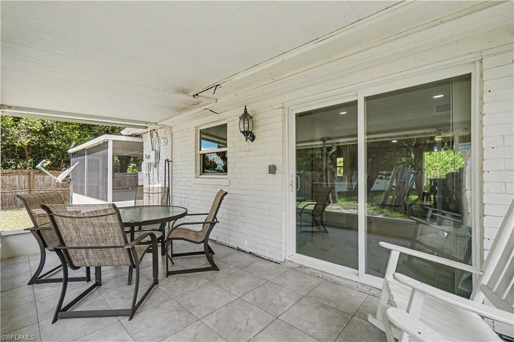 2398 Estey Ave, Naples, FL 34104 Photo