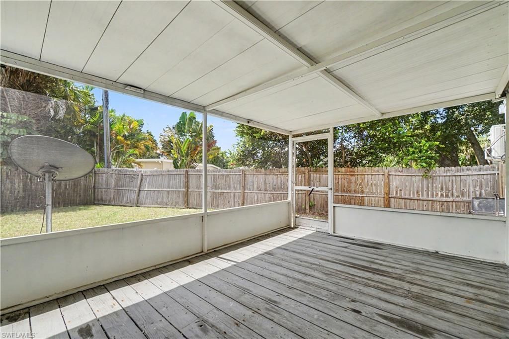 2398 Estey Ave, Naples, FL 34104 Photo