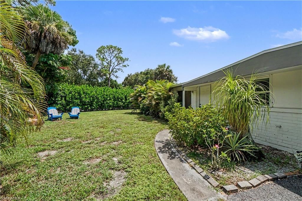2398 Estey Ave, Naples, FL 34104 Photo