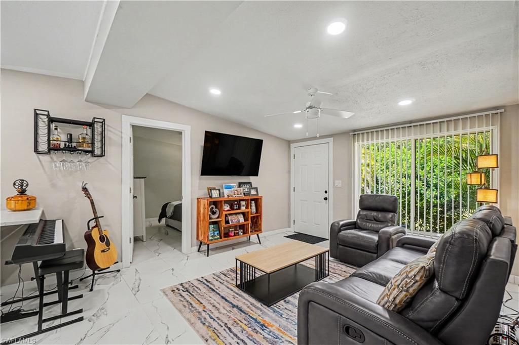 2398 Estey Ave, Naples, FL 34104 Photo