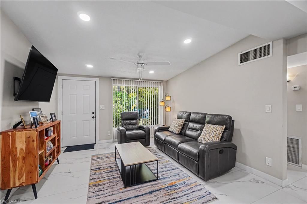 2398 Estey Ave, Naples, FL 34104 Photo