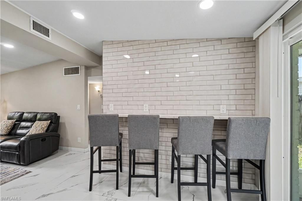 2398 Estey Ave, Naples, FL 34104 Photo