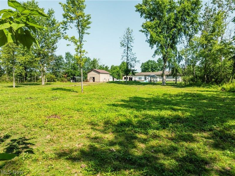 17881 Huntley Rd, Windsor, OH 44099 Photo 17