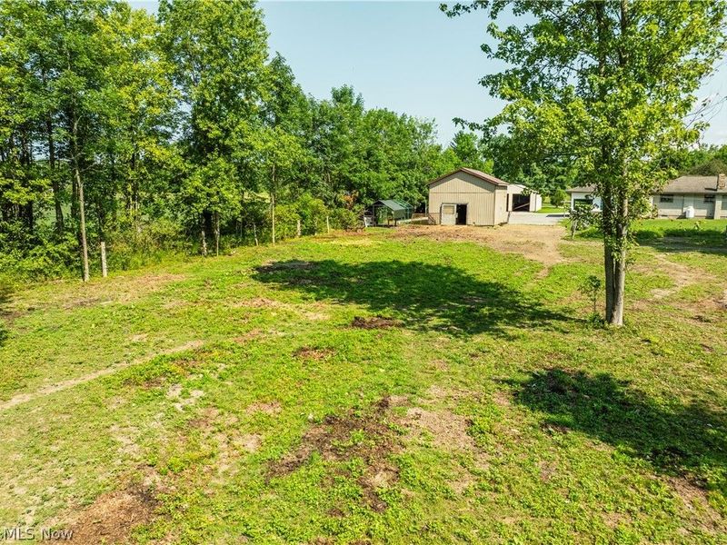 17881 Huntley Rd, Windsor, OH 44099 Photo 22