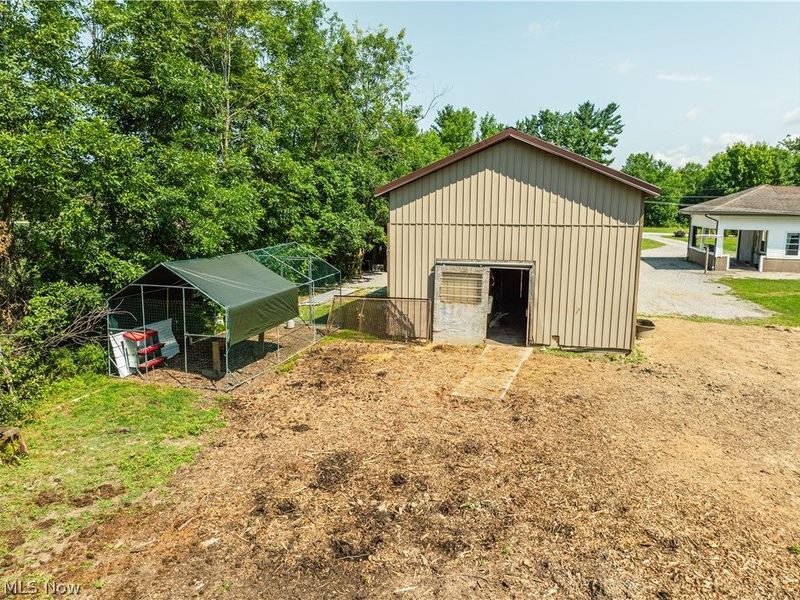 17881 Huntley Rd, Windsor, OH 44099 Photo 27