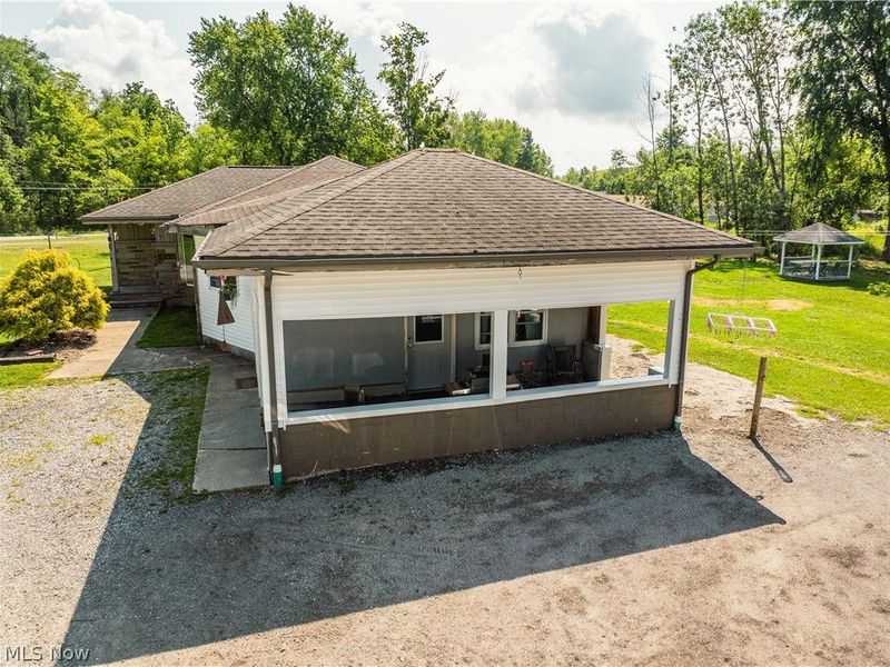 17881 Huntley Rd, Windsor, OH 44099 Photo 9