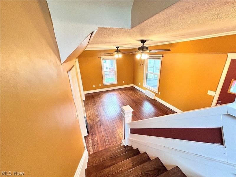 547 W Maple Street, North Canton, OH 44720 Photo 14