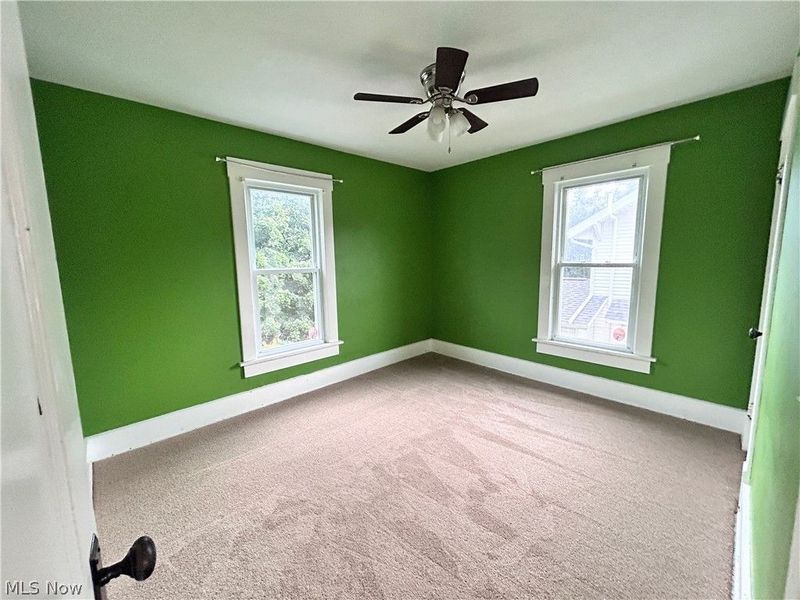 547 W Maple Street, North Canton, OH 44720 Photo 16