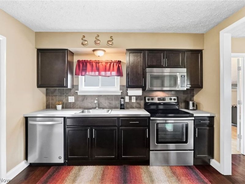 33909 Clark Drive, North Ridgeville, OH 44039 Photo 17