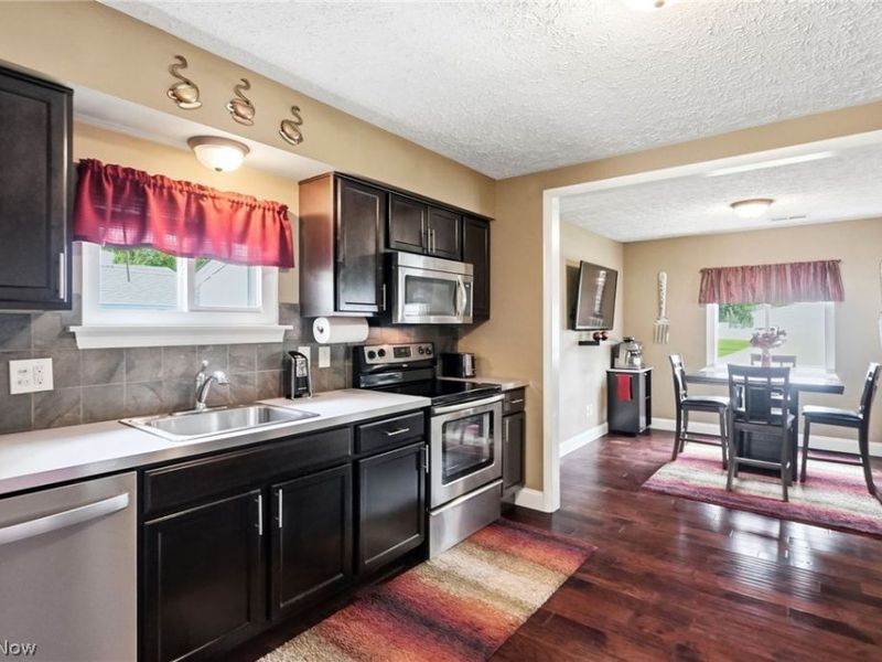 33909 Clark Drive, North Ridgeville, OH 44039 Photo 3
