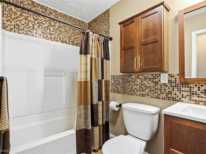 33909 Clark Drive, North Ridgeville, OH 44039 Photo 32