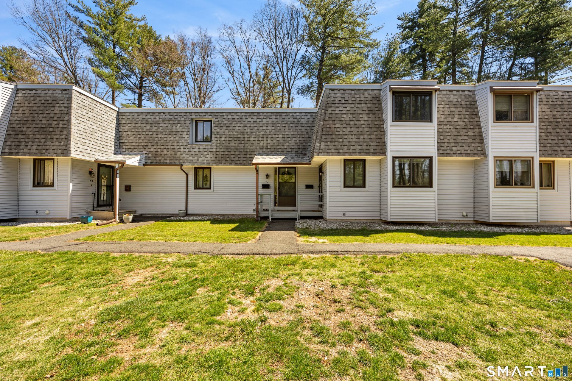 42 Northampton, Unit 42, Plainville, CT 06062 Main Photo