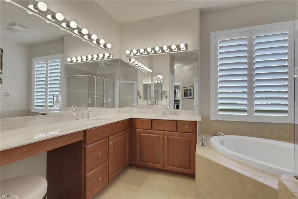 28652 San Lucas Ln, Unit 201, Bonita Springs, FL 34135 Photo
