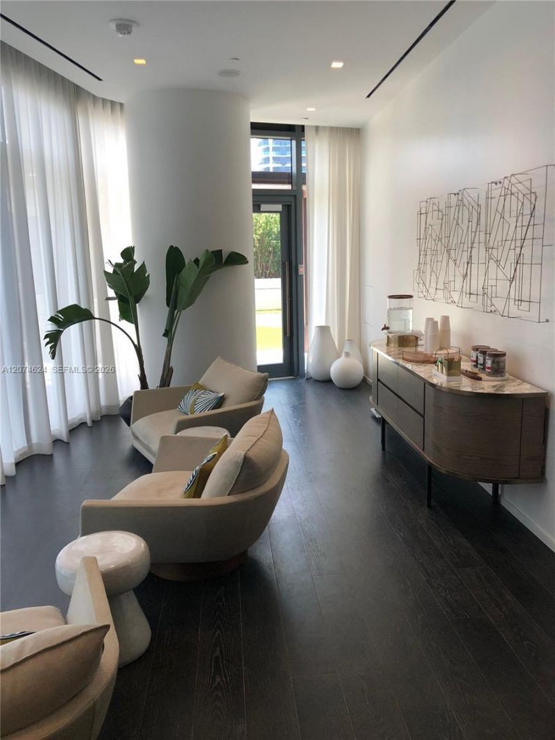 801 S Miami Ave , Unit 4905, Miami, FL 33130 Photo