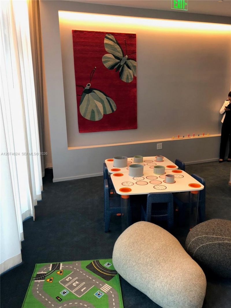 801 S Miami Ave , Unit 4905, Miami, FL 33130 Photo