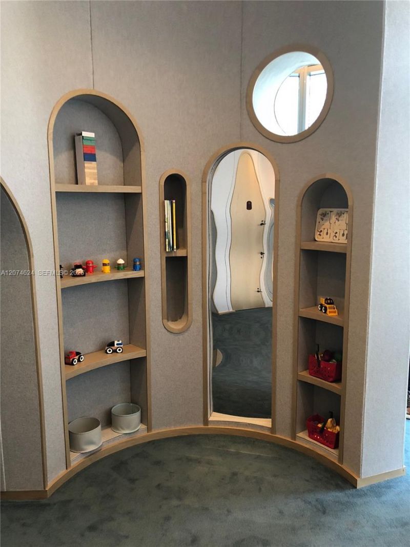 801 S Miami Ave , Unit 4905, Miami, FL 33130 Photo