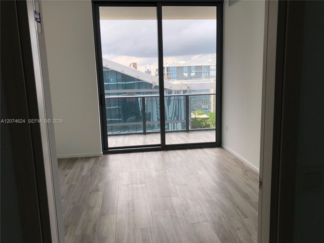 801 S Miami Ave , Unit 4905, Miami, FL 33130 Photo