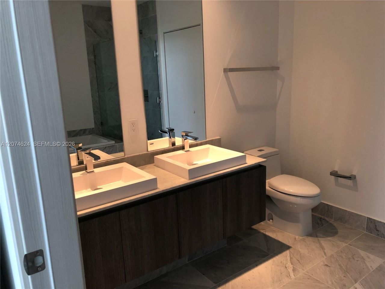 801 S Miami Ave , Unit 4905, Miami, FL 33130 Photo
