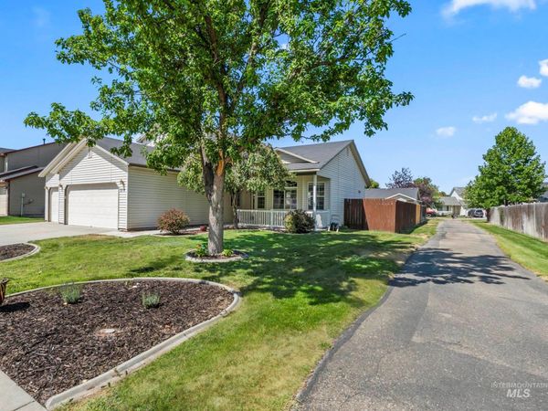 214 E Screech Owl Dr., Kuna, ID 83634
