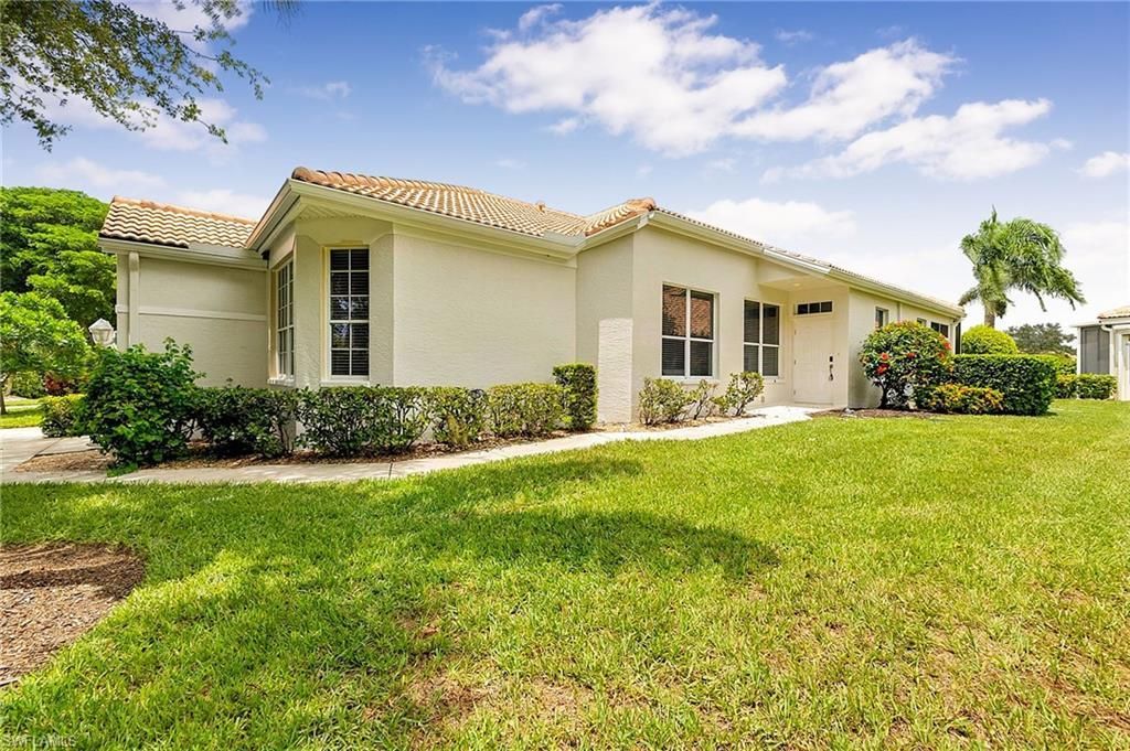 8760 Stockbridge Dr, Fort Myers, FL 33908 Photo