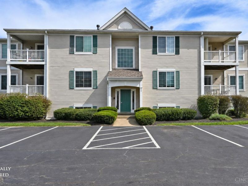 552 Aspen Glen Drive, Unit 905, Union Township, OH 45244 Photo 1