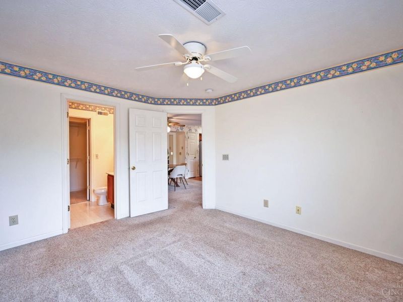552 Aspen Glen Drive, Unit 905, Union Township, OH 45244 Photo 18