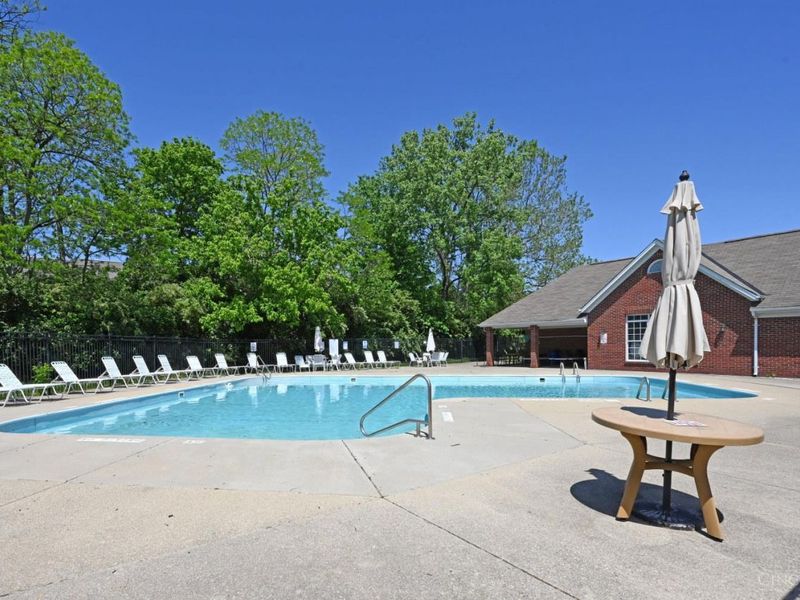 552 Aspen Glen Drive, Unit 905, Union Township, OH 45244 Photo 32