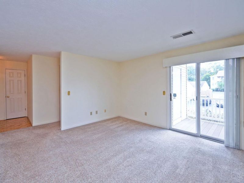 552 Aspen Glen Drive, Unit 905, Union Township, OH 45244 Photo 5