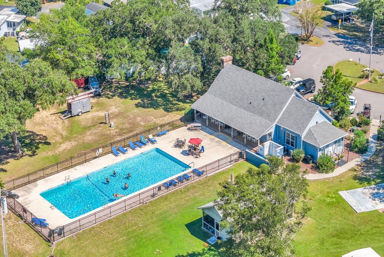 170 Braddock Ct.  Photo 51