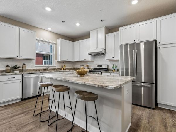 16451 Jaffna Place, Lakeville, MN 55044