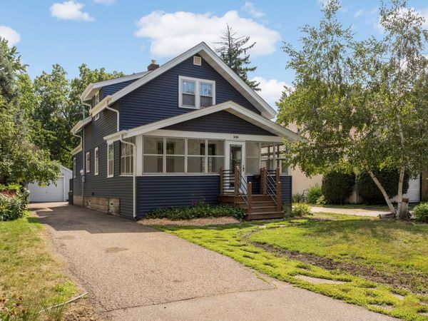 1404 Hubbard Avenue, Saint Paul, MN 55104