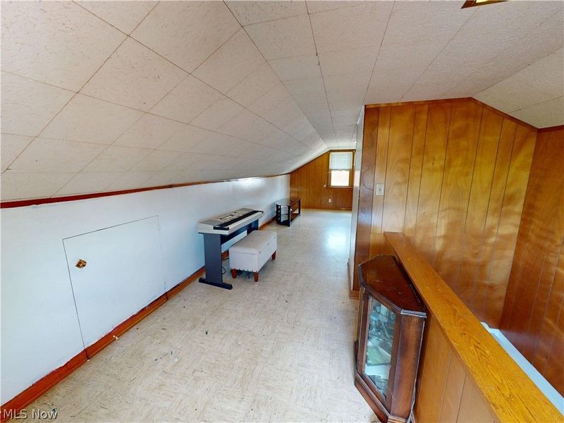 615 Edison Street , Struthers, OH 44471 Photo 14