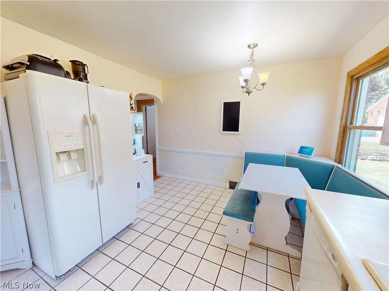615 Edison Street , Struthers, OH 44471 Photo 5