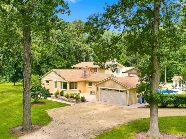 33601 5 Points Road , Kingston, IL 60145